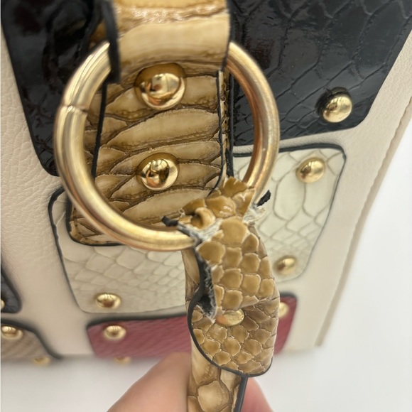 JOLIE FOLIE Tiled Front Large Handbag - Picture 10 of 16